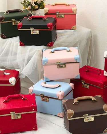 Vanity Vintage Vanity Case